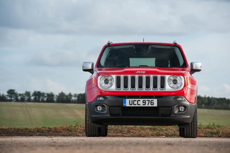  Jeep Renegade Limited 2015 года  (UK) (фото 8 из 30)